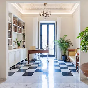 Palazzo Costarelli - Bed and breakfast CTA